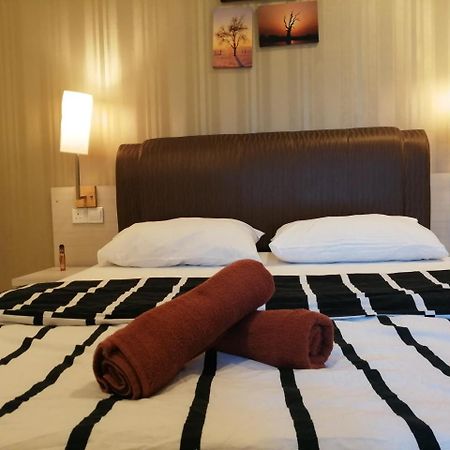 1Tebrau Premium Suites By 12Stay Johor Bahru Exterior foto