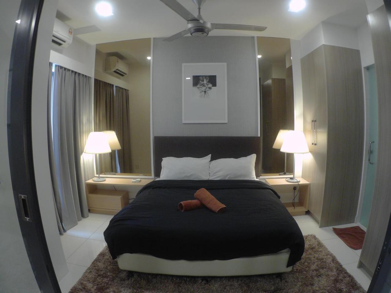 1Tebrau Premium Suites By 12Stay Johor Bahru Exterior foto