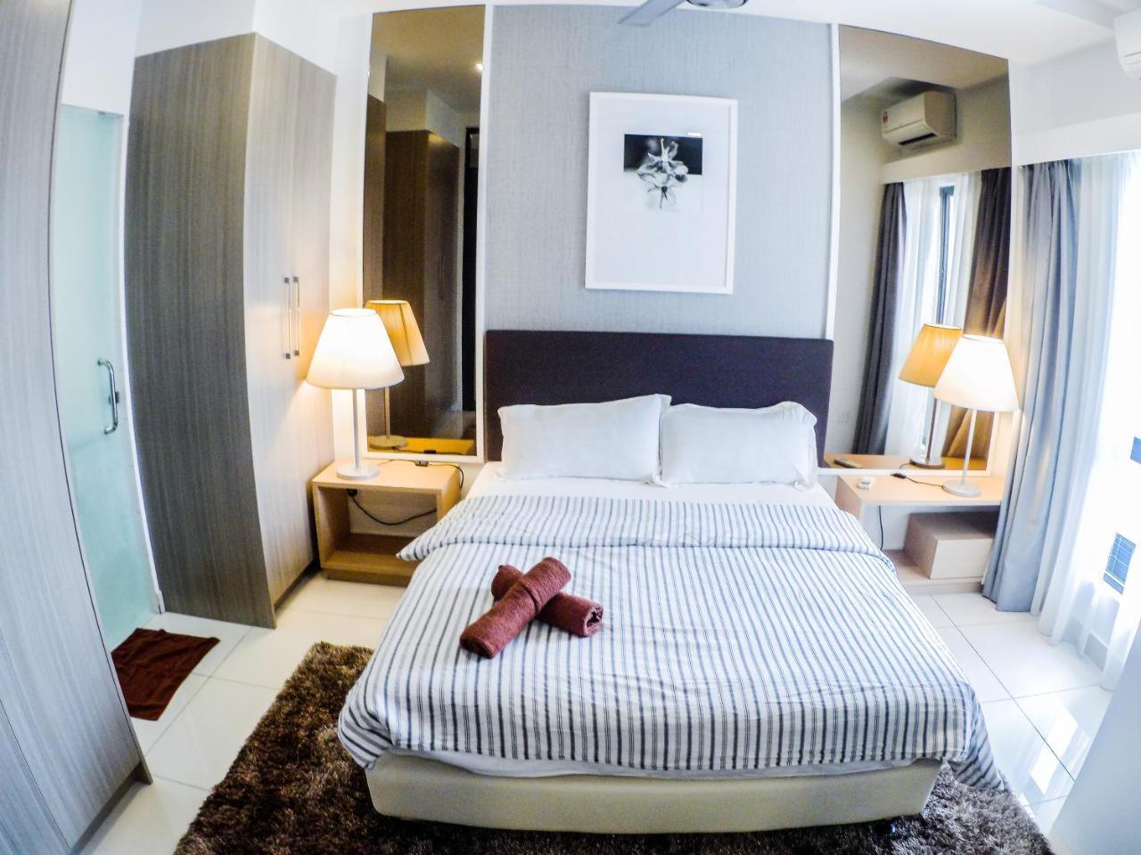 1Tebrau Premium Suites By 12Stay Johor Bahru Exterior foto