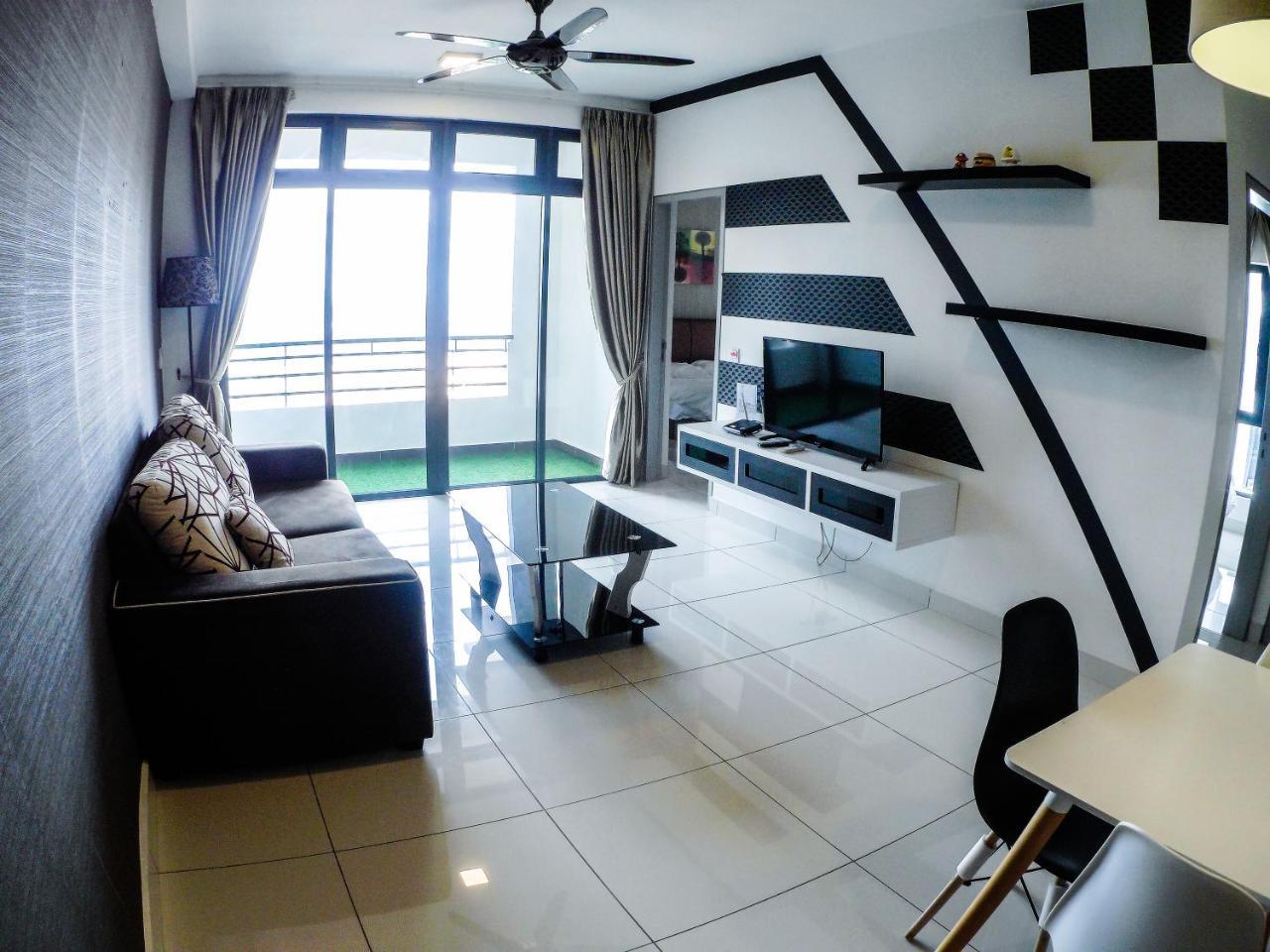 1Tebrau Premium Suites By 12Stay Johor Bahru Exterior foto