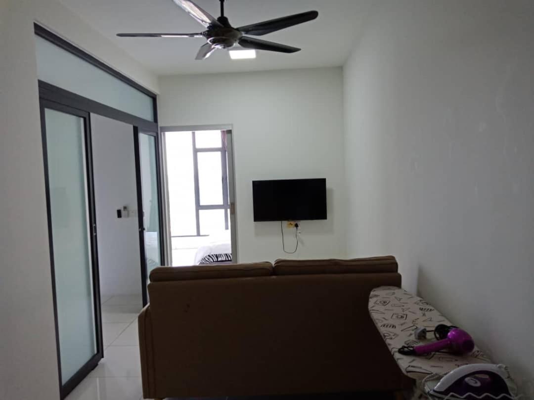 1Tebrau Premium Suites By 12Stay Johor Bahru Exterior foto