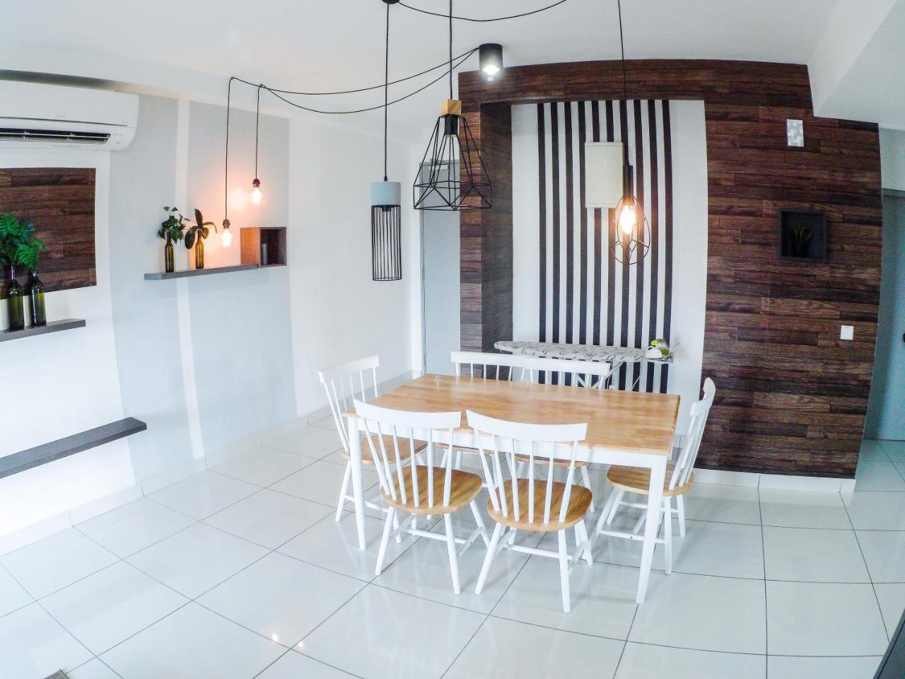 1Tebrau Premium Suites By 12Stay Johor Bahru Exterior foto